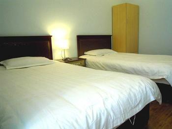 Juranzhijia Business Hotel Жинан Екстериор снимка